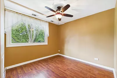 450 Raintree Court #2K, Glen Ellyn, IL 60137 - Photo 6