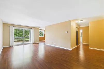 450 Raintree Court #2K, Glen Ellyn, IL 60137 - Photo 4