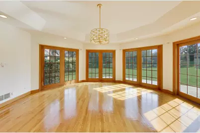 1400 Kurtis Lane, Lake Forest, IL 60045 - Photo 16