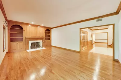 1400 Kurtis Lane, Lake Forest, IL 60045 - Photo 8