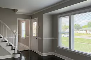 104 E 150th Street E, Harvey, IL 60426 - Photo 4