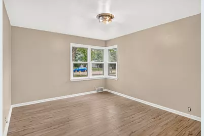 3104 Sunnyside Drive, Rockford, IL 61114 - Photo 28