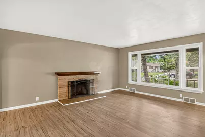 3104 Sunnyside Drive, Rockford, IL 61114 - Photo 10