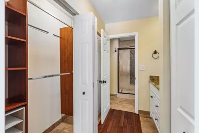 3950 Dundee Road #203, Northbrook, IL 60062 - Photo 22