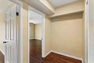 3950 Dundee Rd, Northbrook, IL 60062 - Photo 14