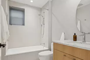 2039 N Humboldt Blvd, Chicago, IL 60647 - Photo 44