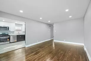 576 W 16th St, Chicago Heights, IL 60411 - Photo 4