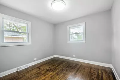 576 W 16th Street, Chicago Heights, IL 60411 - Photo 8