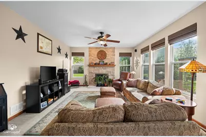 914 Pasture Rose Street, Joliet, IL 60431 - Photo 12