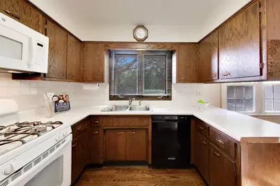 1535 N Haddow Avenue, Arlington Heights, IL 60004 - Photo 12