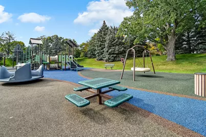 1711 Midwest Club Parkway, Oak Brook, IL 60523 - Photo 40