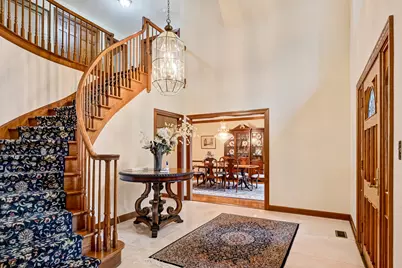 1711 Midwest Club Parkway, Oak Brook, IL 60523 - Photo 4