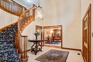 1711 Midwest Club Pkwy, Oak Brook, IL 60523 - Photo 4