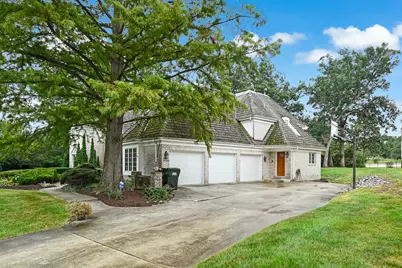 1711 Midwest Club Parkway, Oak Brook, IL 60523 - Photo 28