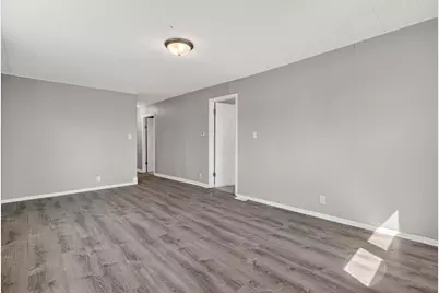 1607 S Joliet Street, Joliet, IL 60436 - Photo 4