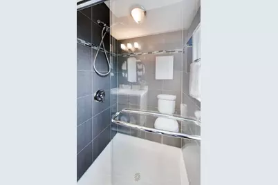 5005 N Rutherford Avenue, Chicago, IL 60656 - Photo 14