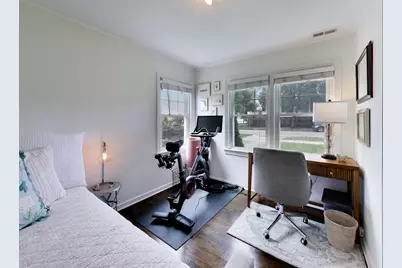 5005 N Rutherford Avenue, Chicago, IL 60656 - Photo 12