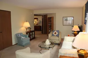 1694 Lexington Dr, Montgomery, IL 60538 - Photo 4