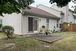 1694 Lexington Dr, Montgomery, IL 60538 - Photo 16