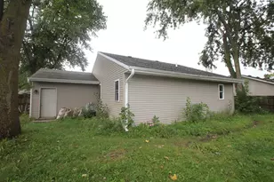 1822 14th Ave, Belvidere, IL 61008 - Photo 18