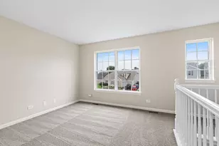 2118 Preswick Ln, Woodstock, IL 60098 - Photo 14