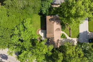 120 N Pine St, Geneva, IL 60134 - Photo 24