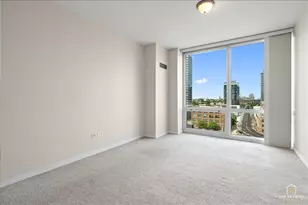 757 N Orleans St, Chicago, IL 60654 - Photo 24