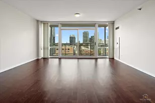 757 N Orleans St, Chicago, IL 60654 - Photo 10