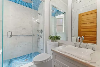 4448 N Tripp Avenue, Chicago, IL 60630 - Photo 18