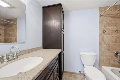 [Address not provided], Wheaton, IL 60189 - Photo 26
