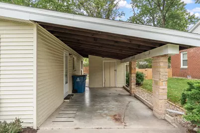 907 S Longview Road, Monticello, IL 61856 - Photo 28