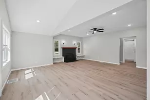 301 Clark St, Georgetown, IL 61846 - Photo 12