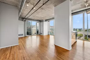 700 W Van Buren St, Chicago, IL 60607 - Photo 2
