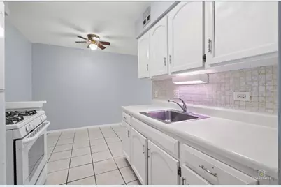 1500 Robin Circle #306, Hoffman Estates, IL 60169 - Photo 10