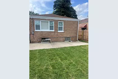 12651 S Harvard Avenue, Chicago, IL 60628 - Photo 2