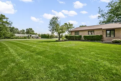 16400 Sherwood Drive, Orland Park, IL 60462 - Photo 2