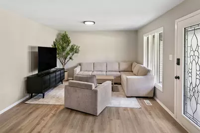16400 Sherwood Drive, Orland Park, IL 60462 - Photo 6