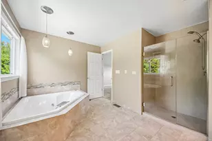 17945 W Pond Ridge Cir, Gurnee, IL 60031 - Photo 28
