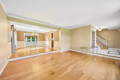 17945 W Pond Ridge Circle, Gurnee, IL 60031 - Photo 14