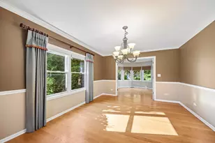 17945 W Pond Ridge Cir, Gurnee, IL 60031 - Photo 16