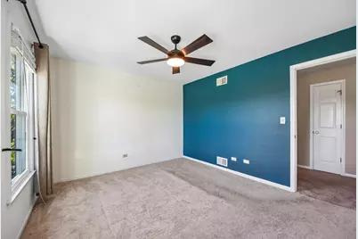 17945 W Pond Ridge Circle, Gurnee, IL 60031 - Photo 30