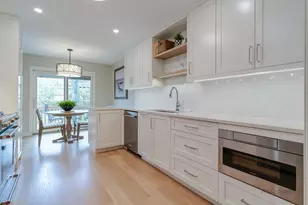 868 Island Ct, Deerfield, IL 60015 - Photo 12