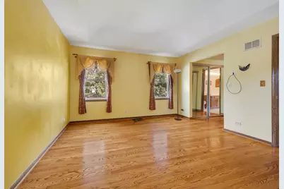 565 Rutgers Lane, Elk Grove Village, IL 60007 - Photo 20
