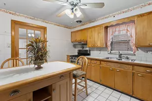 9055 S Luella Ave, Chicago, IL 60617 - Photo 10