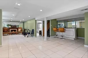 9055 S Luella Ave, Chicago, IL 60617 - Photo 22