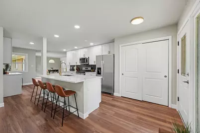 16419 Kimbark Avenue, South Holland, IL 60473 - Photo 10
