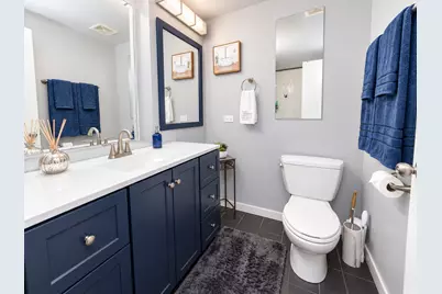 1021 E 46th Street #2N, Chicago, IL 60653 - Photo 18