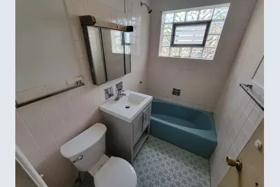 6440 N Richmond Street #1B, Chicago, IL 60645 - Photo 12