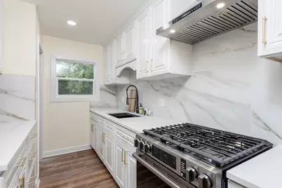2127 Indian Road, Waukegan, IL 60087 - Photo 10