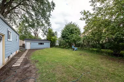 2127 Indian Road, Waukegan, IL 60087 - Photo 26